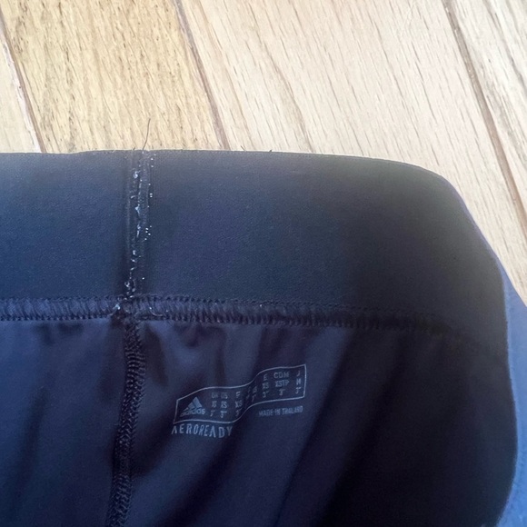 Adidas - Aeroready Bike Shorts - Picture 3 of 4